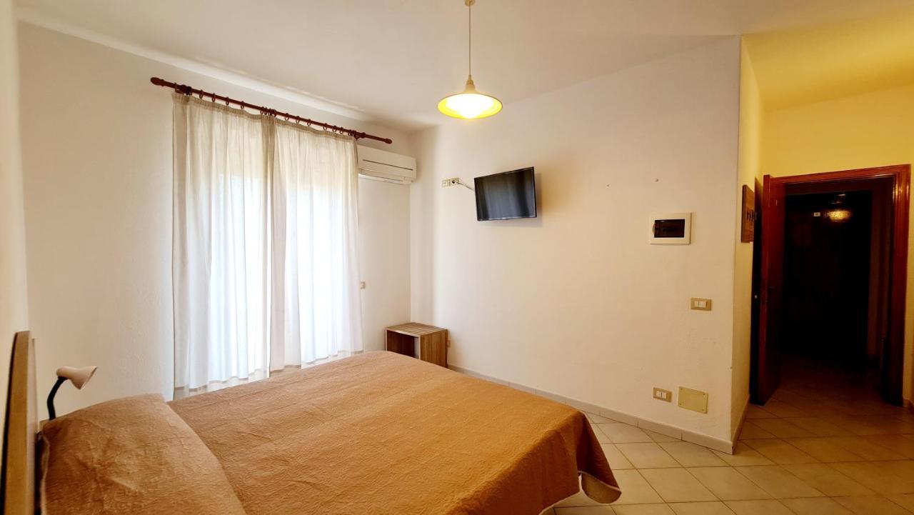 לינה וארוחת בוקר Forio di Ischia Cocos Park Ischia חדר תמונה
