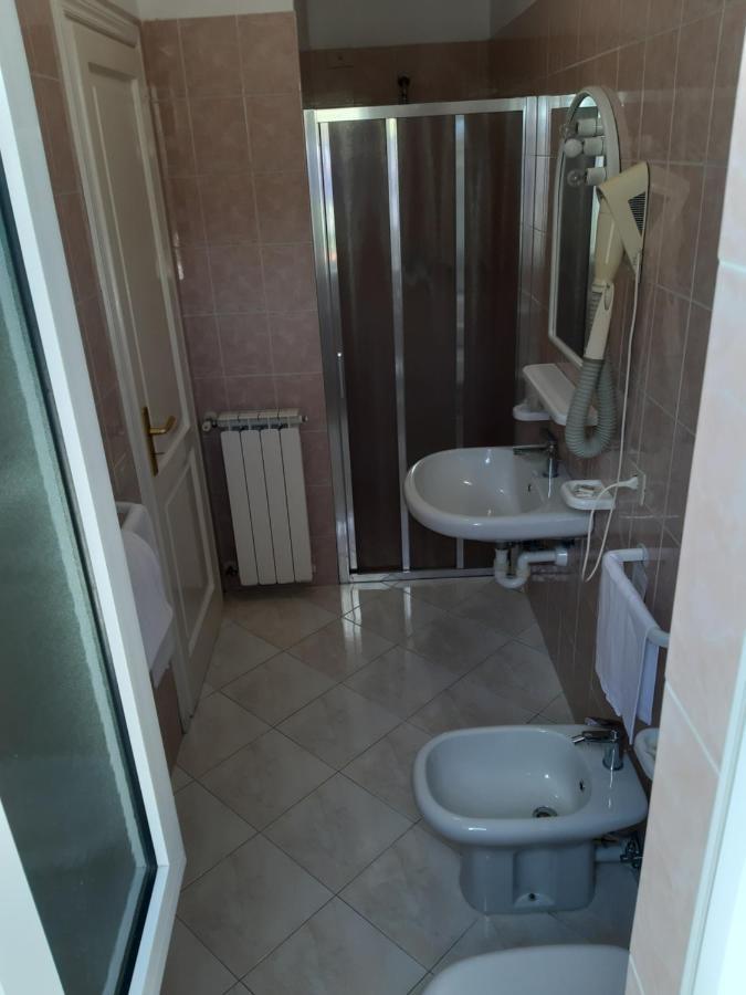 לינה וארוחת בוקר Forio di Ischia Cocos Park Ischia מראה חיצוני תמונה