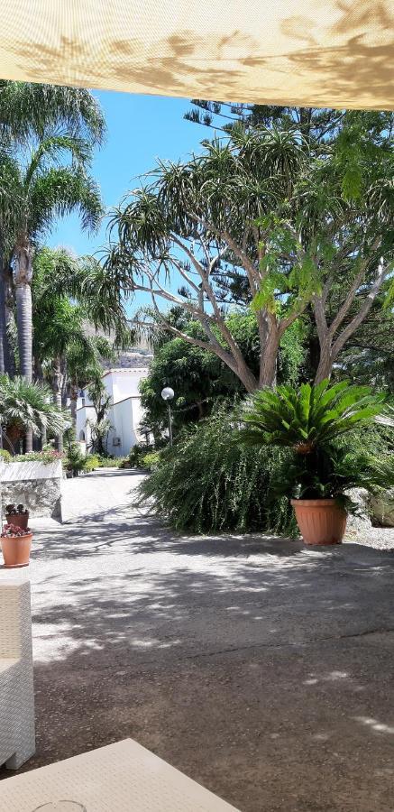 לינה וארוחת בוקר Forio di Ischia Cocos Park Ischia מראה חיצוני תמונה